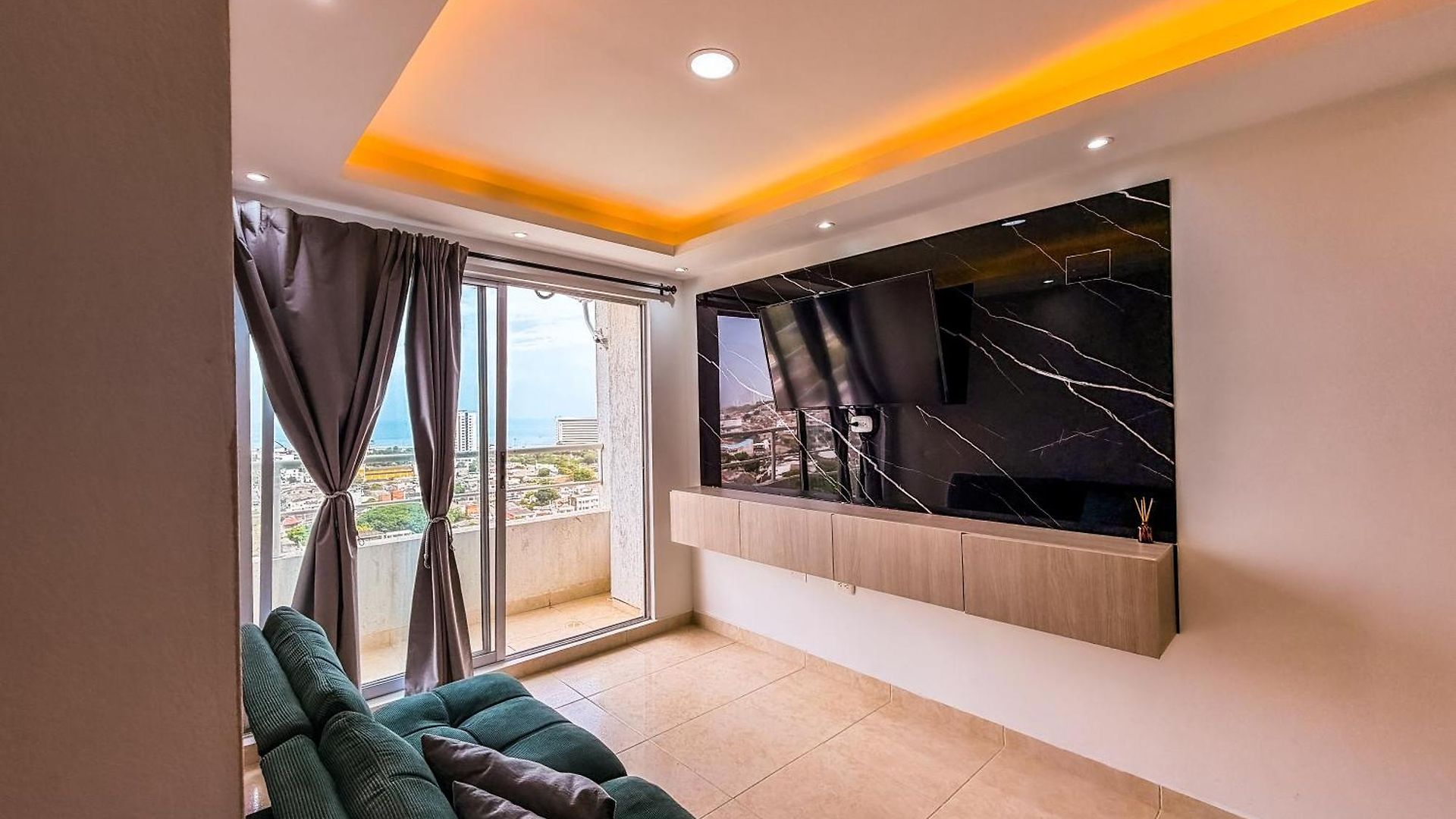 Edif, Balcon, 2 Hab, Piscina, Rooftop, 5 Min Aeropuerto Cartagena