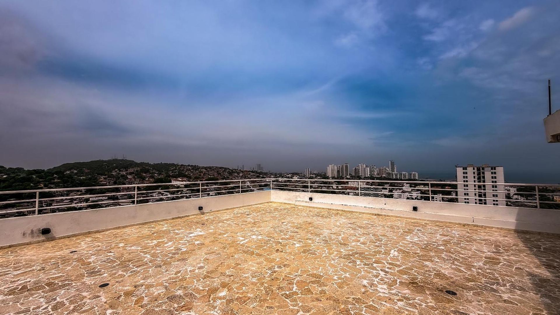 Edif, Balcon, 2 Hab, Piscina, Rooftop, 5 Min Aeropuerto Cartagena