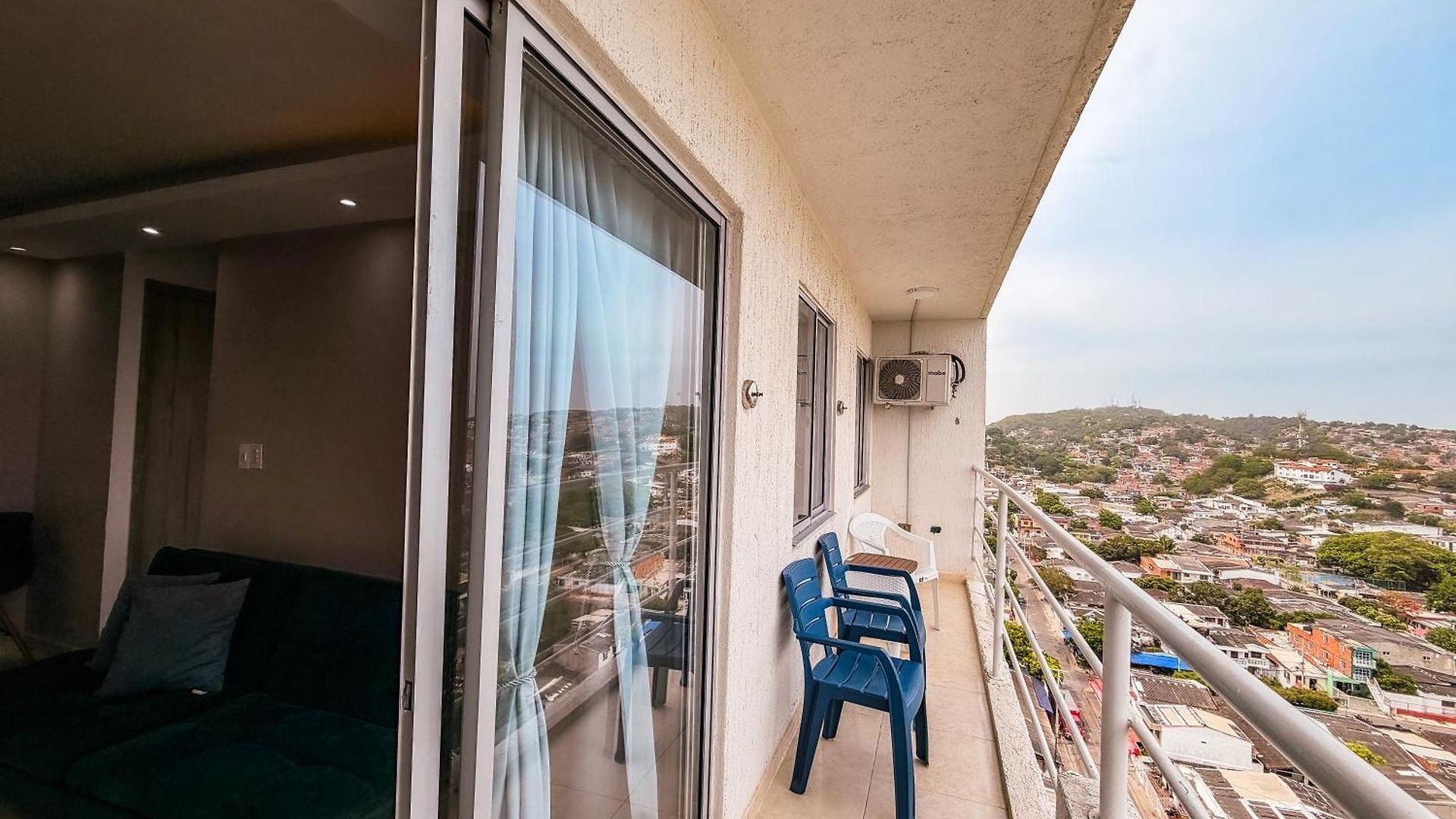 Edif, Balcon, 2 Hab, Piscina, Rooftop, 5 Min Aeropuerto Apartamento Cartagena