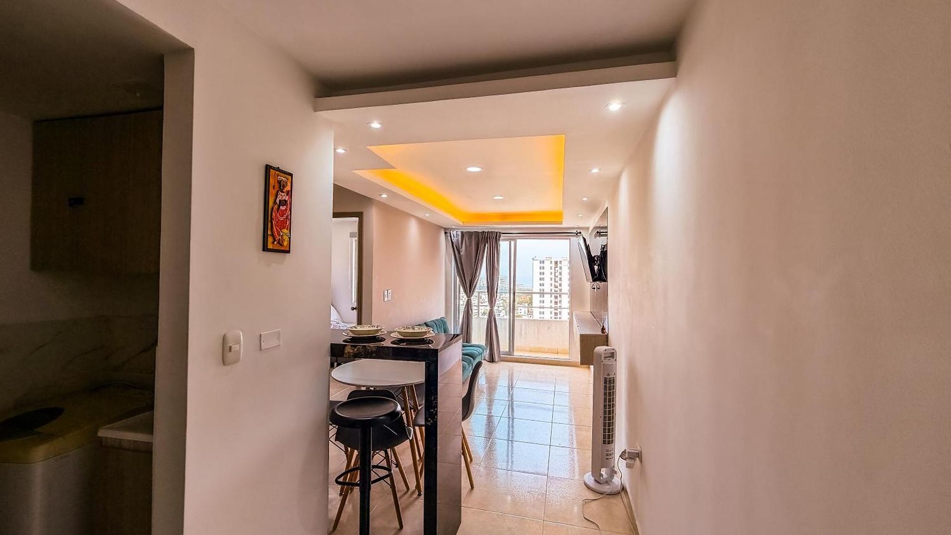 Apartamento Edif, Balcon, 2 Hab, Piscina, Rooftop, 5 Min Aeropuerto Cartagena