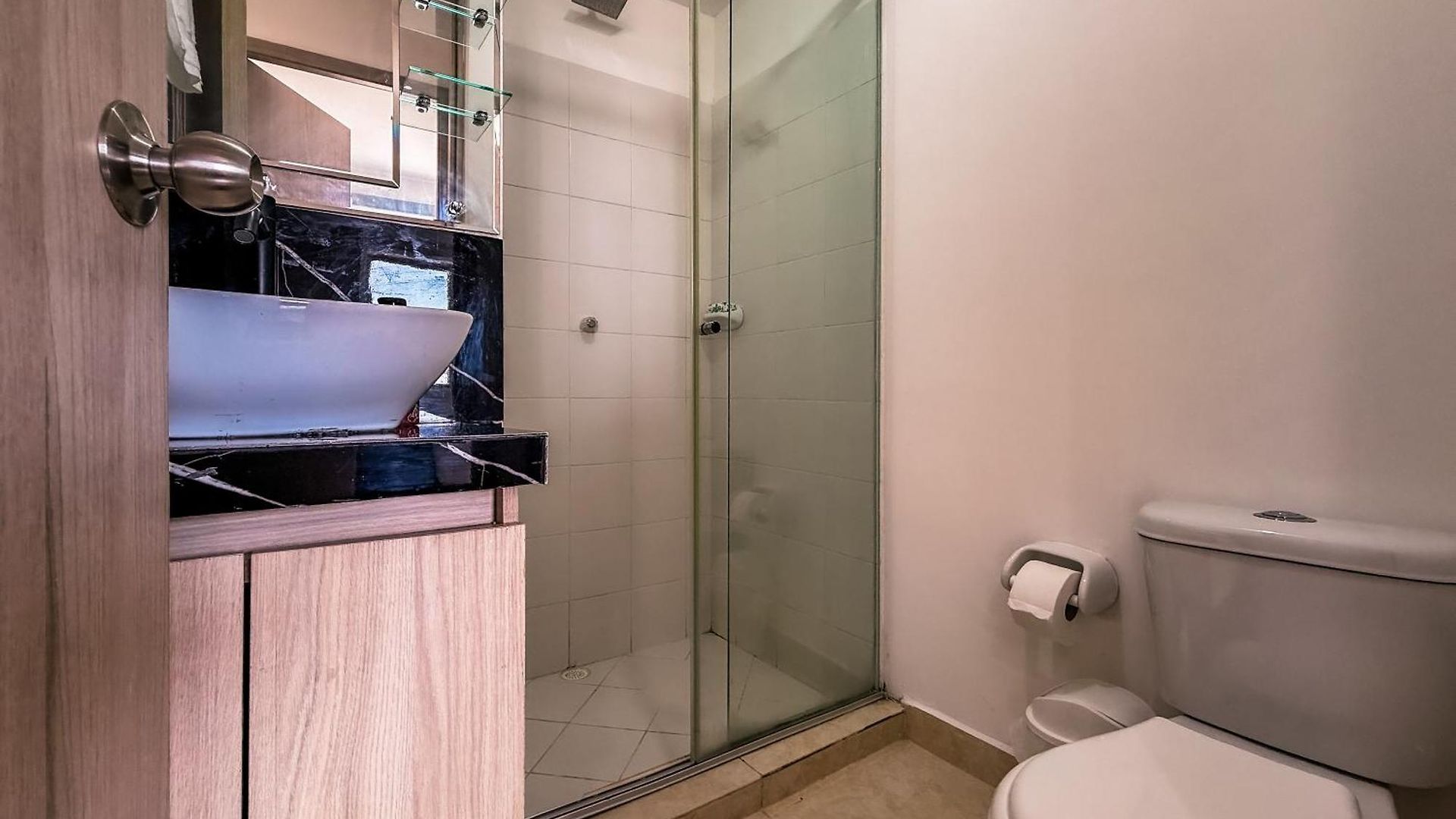 Edif, Balcon, 2 Hab, Piscina, Rooftop, 5 Min Aeropuerto Apartamento