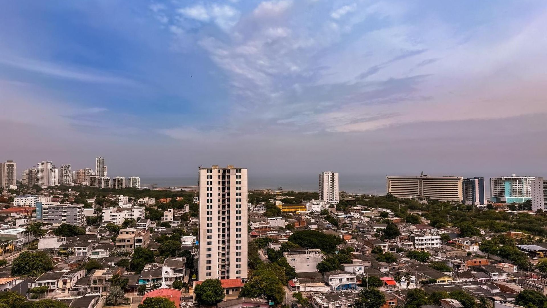Edif, Balcon, 2 Hab, Piscina, Rooftop, 5 Min Aeropuerto