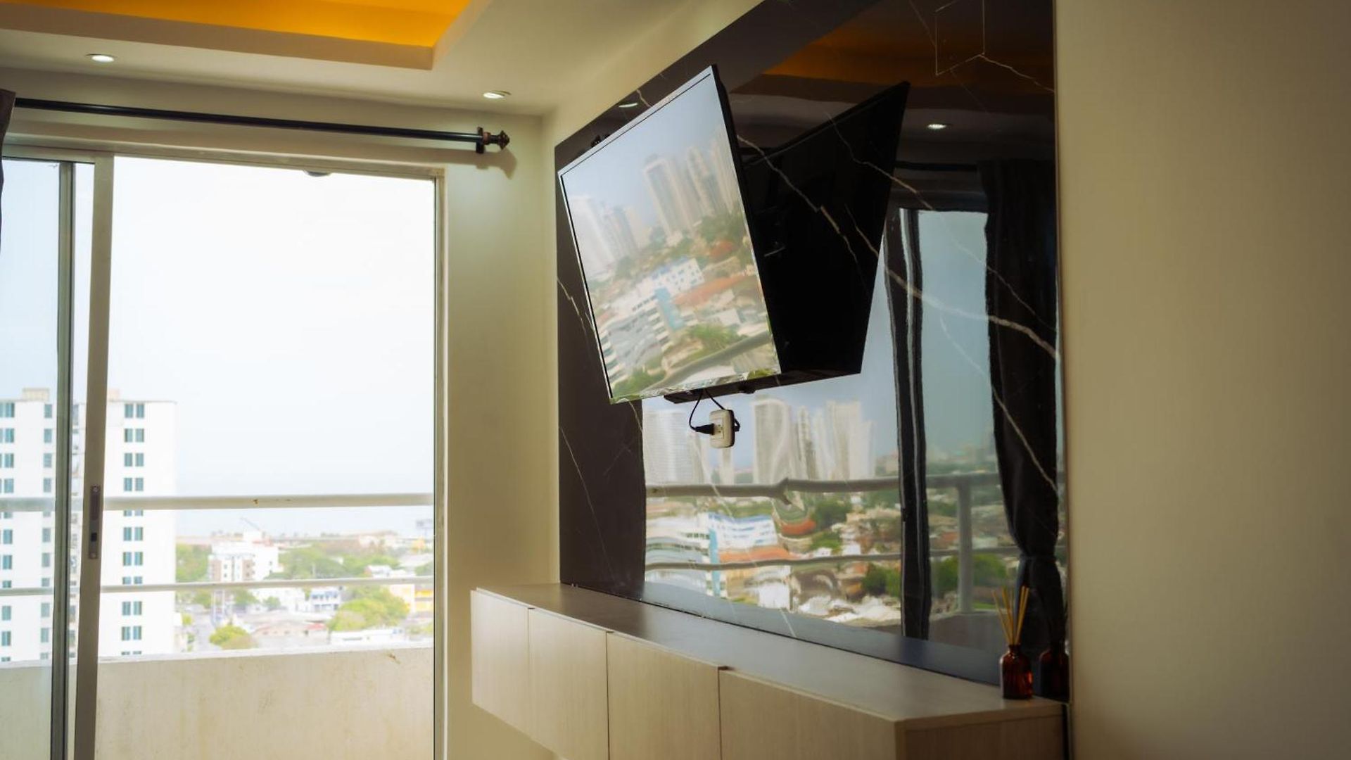 Edif, Balcon, 2 Hab, Piscina, Rooftop, 5 Min Aeropuerto *